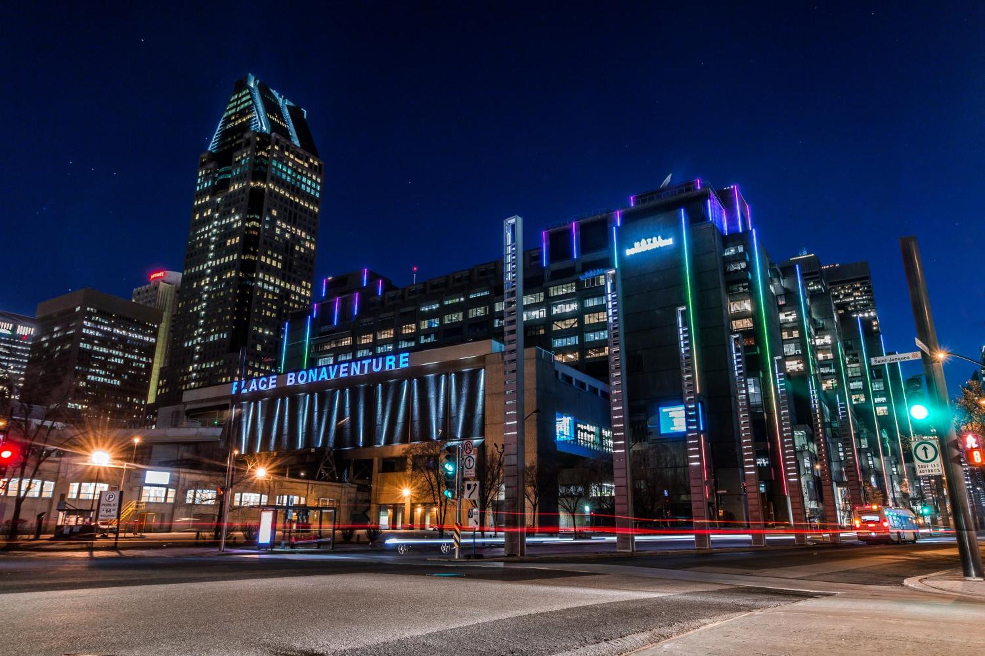 Hotel Bonaventure Montreal Exterior photo